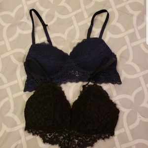 2 Bralettes